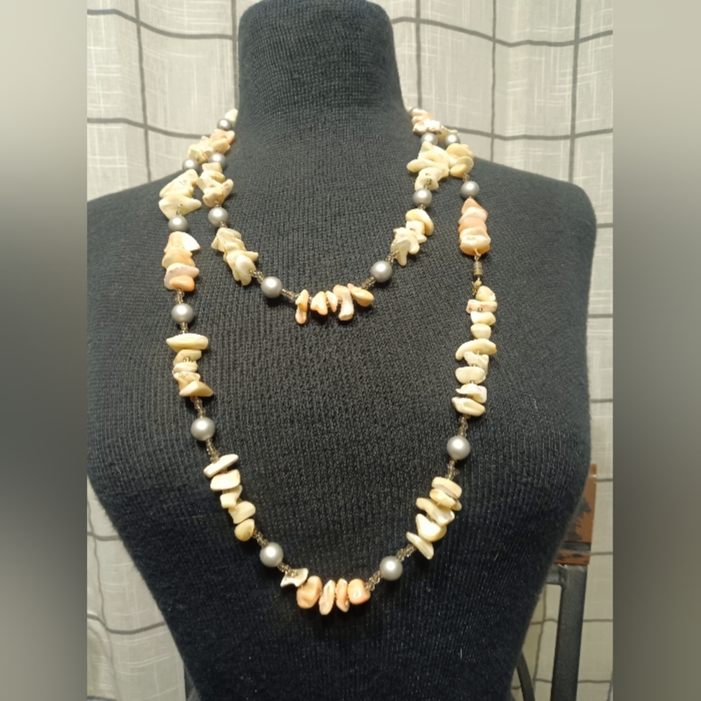 NWT Bohemian Shells and Beads Necklace NWT